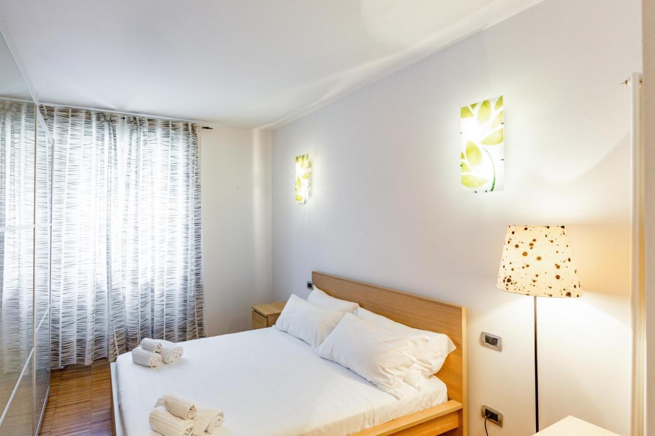 Ponte Solferino Bright & Cozy Apartment Pisa Bagian luar foto