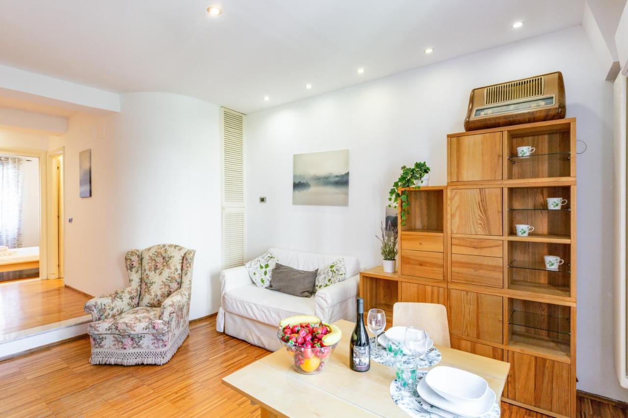 Ponte Solferino Bright & Cozy Apartment Pisa Bagian luar foto
